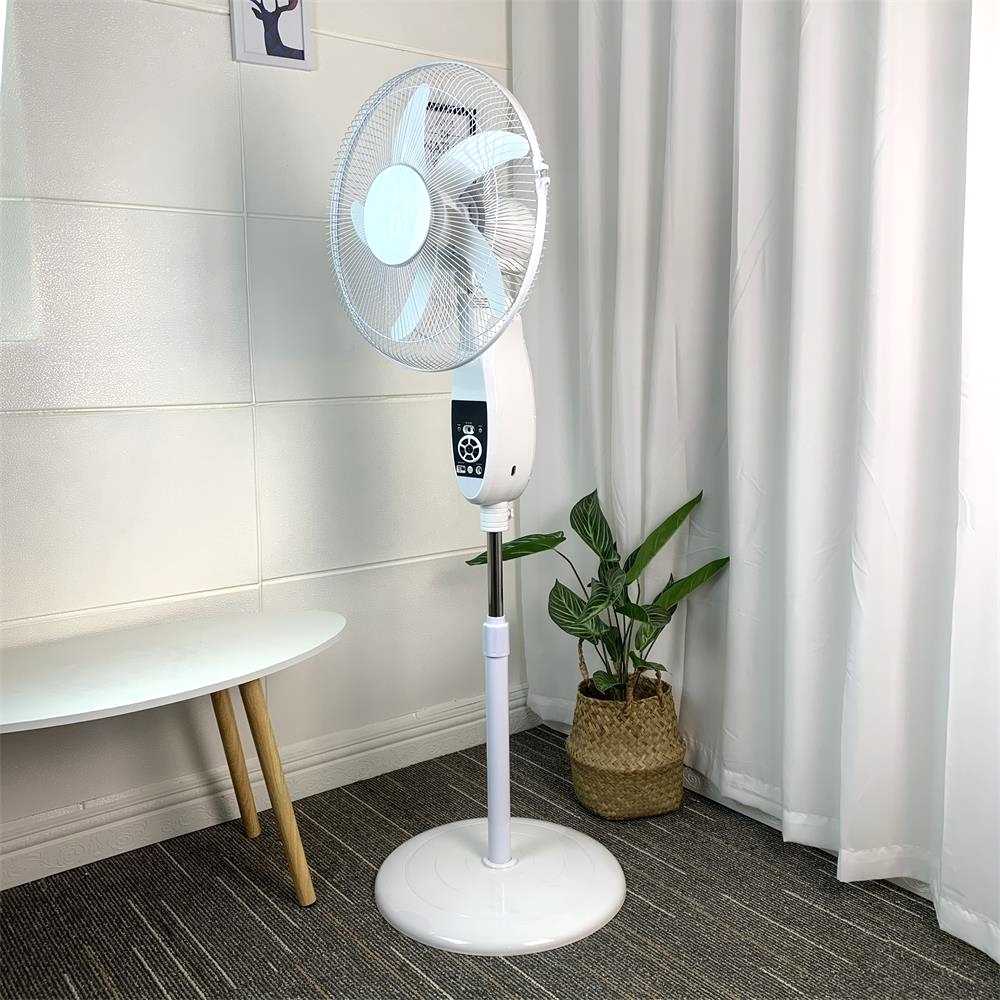 NationalLine 18โ Rechargeable Stand Fan